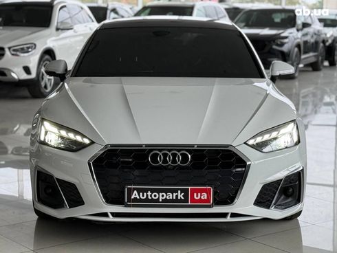Audi A5 2021 белый - фото 2