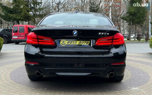 BMW 5 серия 2018 - фото 6
