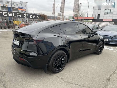 Tesla Model Y 2023 - фото 6