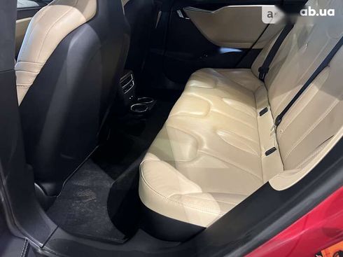 Tesla Model S 2016 - фото 19