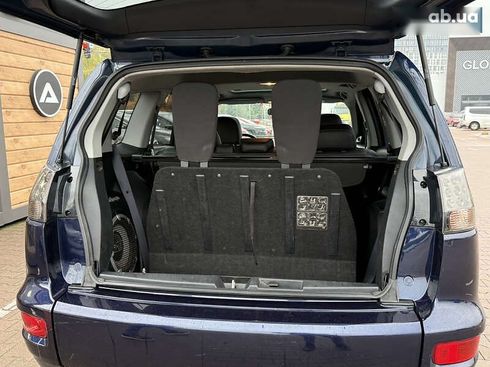 Mitsubishi Outlander 2011 - фото 20