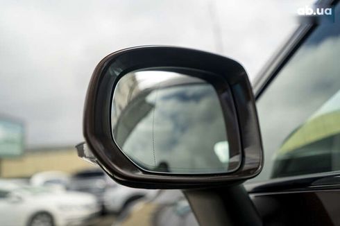 Volvo XC60 2018 - фото 11