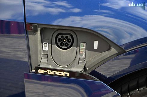 Audi E-Tron 2022 - фото 15