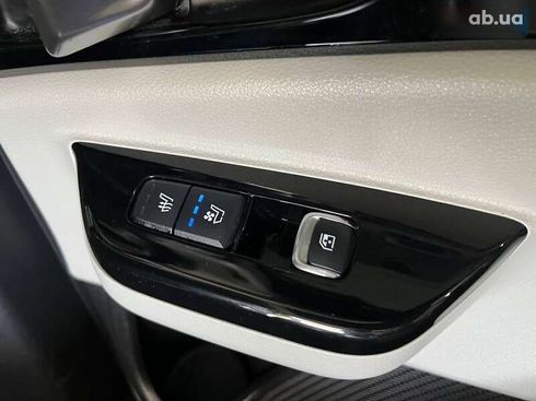 Kia Carnival 2023 - фото 28