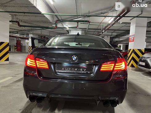 BMW M5 2012 - фото 21