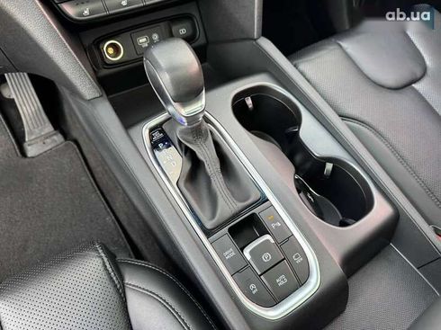 Hyundai Santa Fe 2019 - фото 22