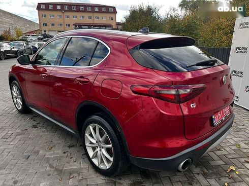 Alfa Romeo Stelvio 2018 - фото 4