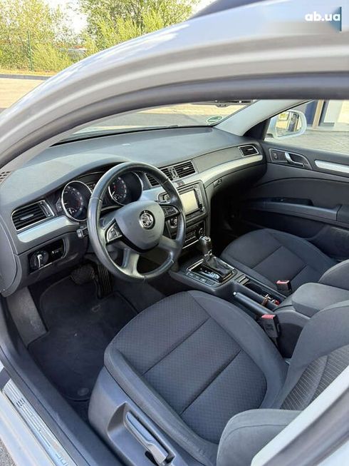 Skoda Superb 2014 - фото 15