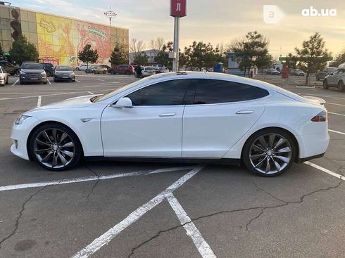 Tesla Model S 2013 - фото 10