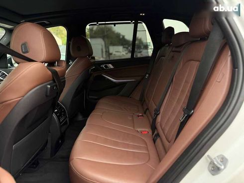 BMW X5 2018 - фото 28