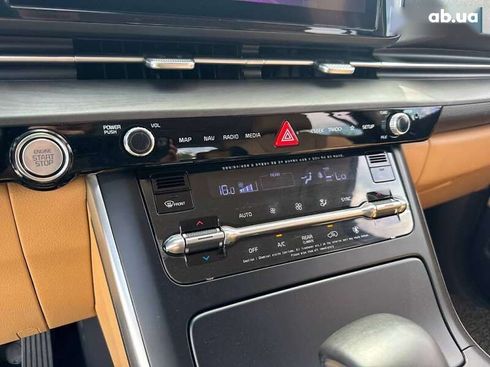 Kia Carnival 2021 - фото 15