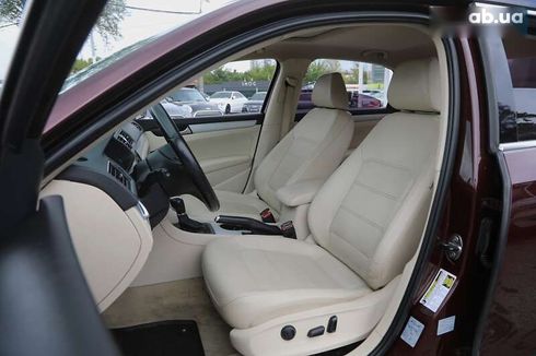 Volkswagen Passat 2013 - фото 7