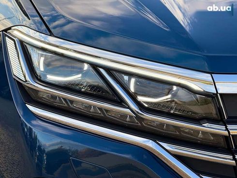 Volkswagen Touareg 2021 - фото 13