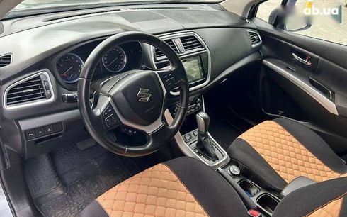 Suzuki SX4 2018 - фото 10