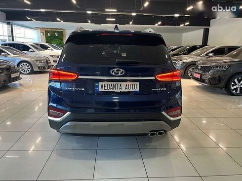 Hyundai Santa Fe 2018 - фото 6