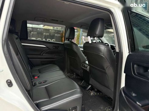 Toyota Highlander 2017 - фото 29