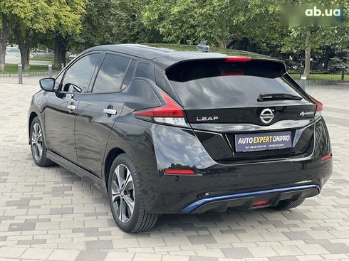 Nissan Leaf 2021 - фото 11