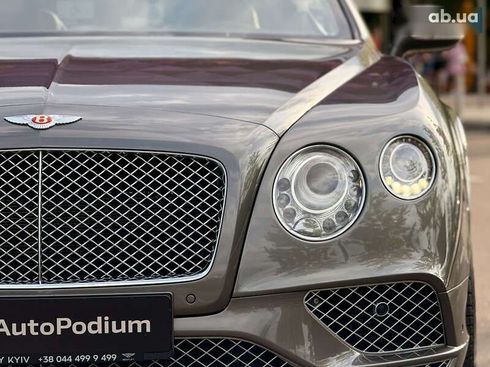Bentley Continental GT 2016 - фото 10