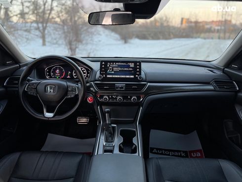 Honda Accord 2021 красный - фото 39