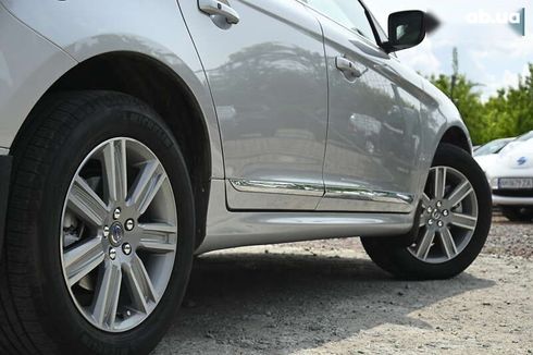 Volvo XC60 2017 - фото 18