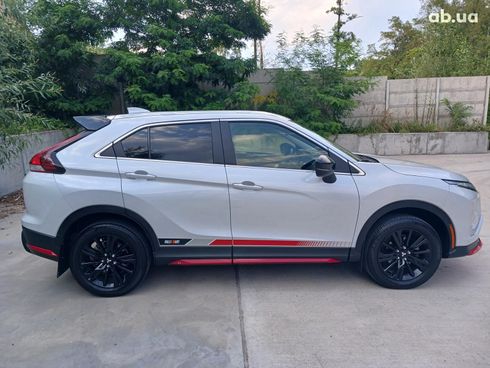 Mitsubishi Eclipse Cross 2023 белый - фото 14