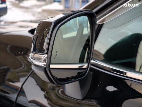 Toyota Highlander 2024 черный - фото 23