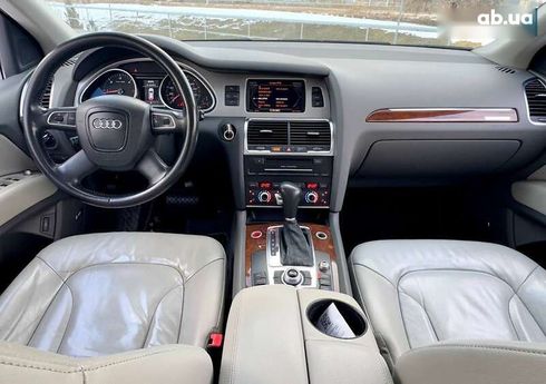 Audi Q7 2010 - фото 25