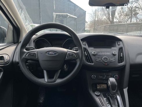 Ford Focus 2016 белый - фото 17