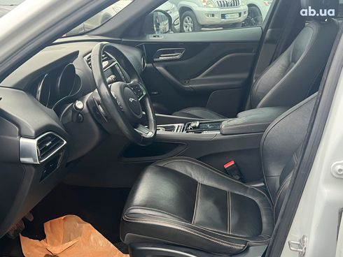 Jaguar F-Pace 2018 белый - фото 21