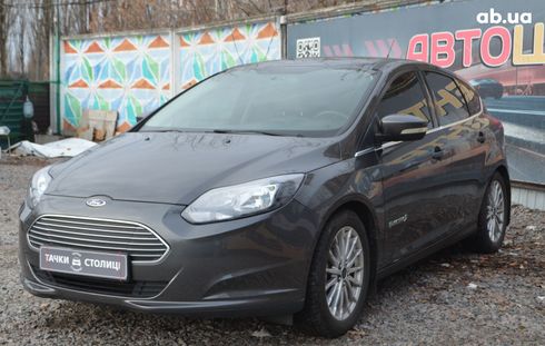 Ford Focus 2015 серый - фото 2