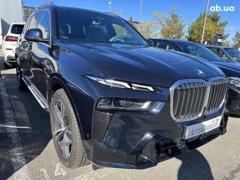 BMW X7 2023 - фото 16