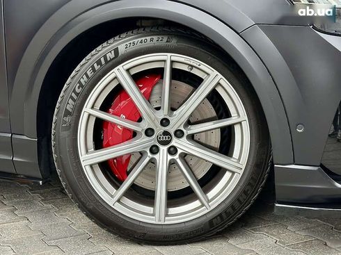 Audi RS Q8 2020 - фото 30