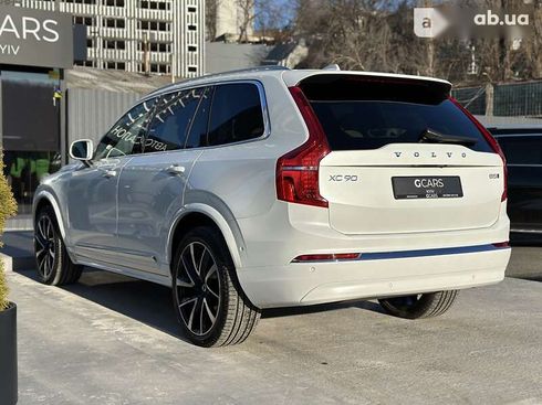 Volvo XC90 2022 - фото 8