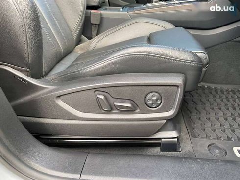 Audi Q5 2018 - фото 30
