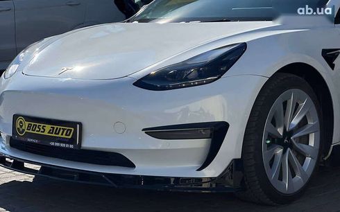 Tesla Model 3 2022 - фото 7