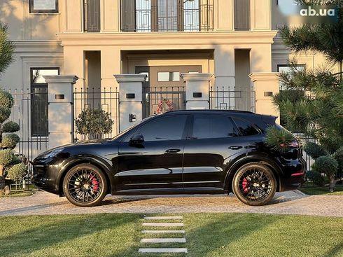 Porsche Cayenne 2022 - фото 8