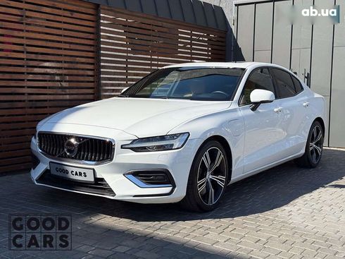 Volvo S60 2020 - фото 3