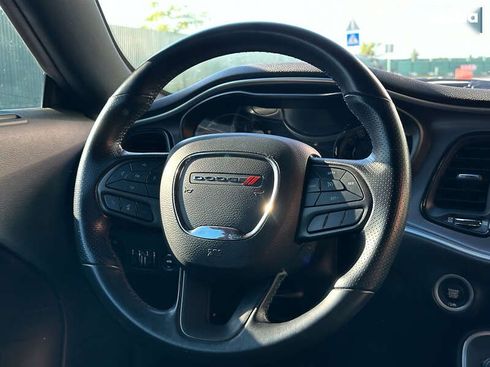 Dodge Challenger 2020 - фото 15