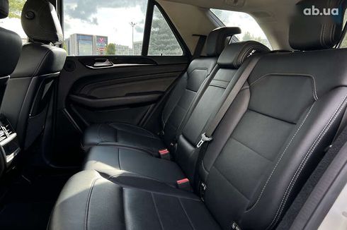 Mercedes-Benz M-Класс 2013 - фото 28