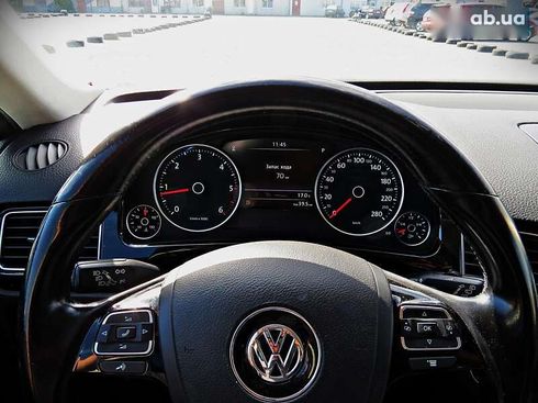 Volkswagen Touareg 2015 - фото 8