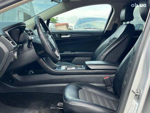 Ford Fusion 2017 серый - фото 40