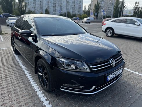 Volkswagen Passat 2013 черный - фото 8