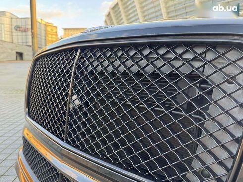 Bentley Bentayga 2021 - фото 15