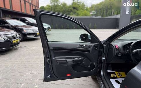 Skoda Octavia 2011 - фото 7