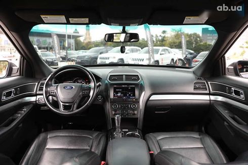 Ford Explorer 2016 - фото 12
