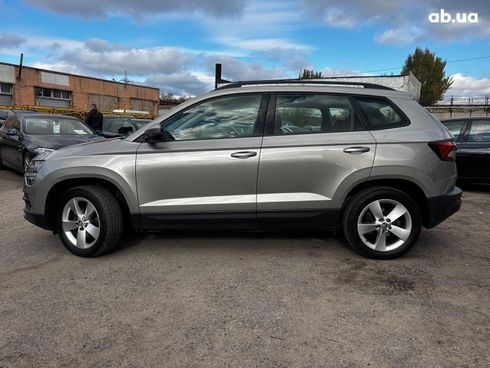 Skoda Karoq 2018 бежевый - фото 4