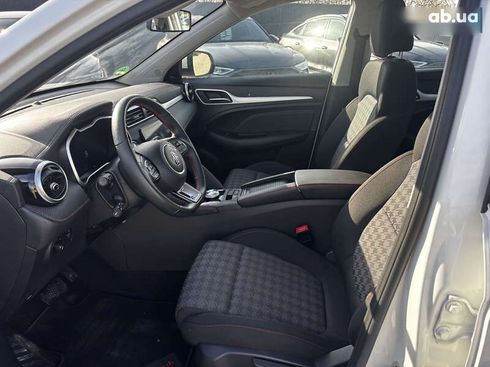 MG ZS EV 2022 - фото 28