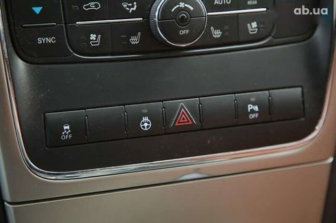 Jeep Grand Cherokee 2012 - фото 17