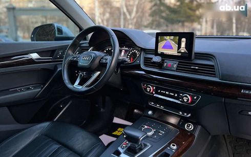 Audi Q5 2019 - фото 10