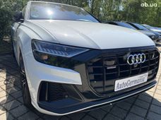 Купити Audi Q8 бензин бу - купити на Автобазарі